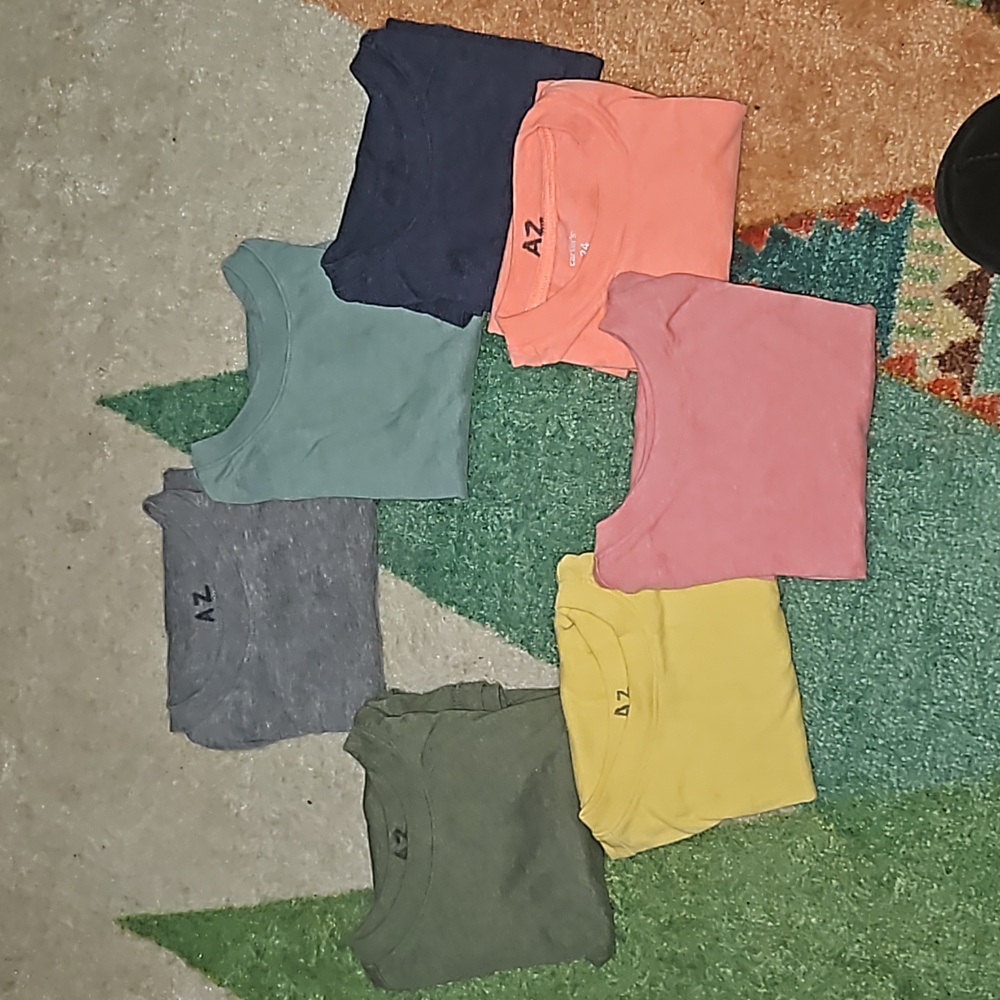 LOT of 3T crew neck tshirts